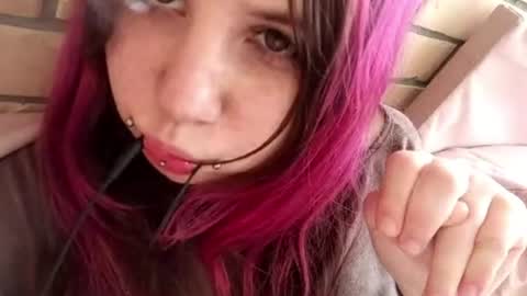 Mari online show from June 23, 3:25 am
