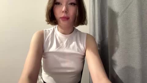 Isabella online show from November 28, 2:35 pm