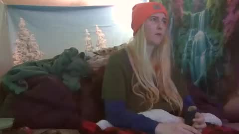 Candi online show from February 24, 10:07 am