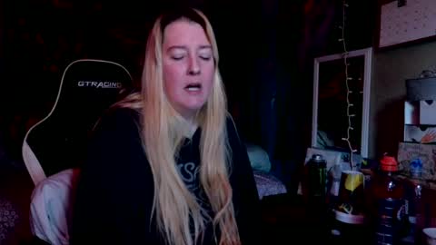 Candi online show from July 28, 2:05 pm