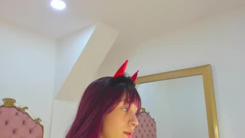 Candy online show from February 19, 7:48 pm