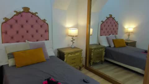 Candy online show from February 10, 7:38 pm