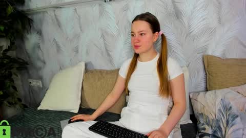 Candy online show from October 27, 1:49 am