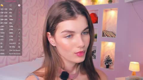 Flora online show from April 4, 2:13 pm