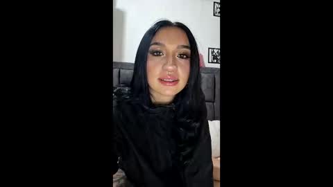 Leila  online show from January 18, 6:00 am