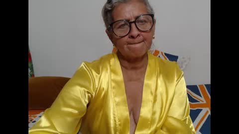 candy online show from March 21, 1:22 am