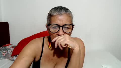 candy online show from May 27, 1:34 am