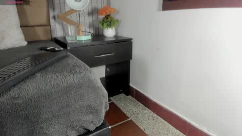 candy mery online show from October 6, 7:20 pm