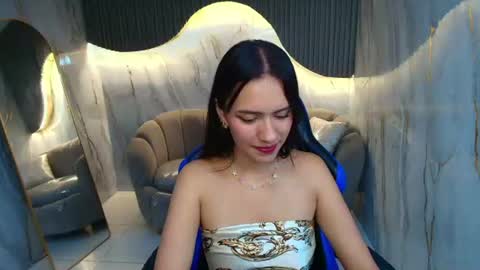 Candy  online show from June 11, 3:04 am