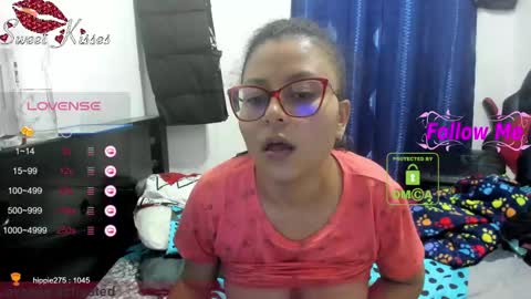 candy_val online show from February 4, 6:57 am