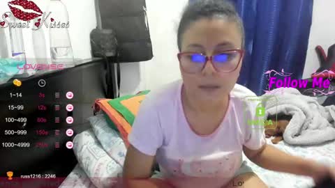 candy_val online show from February 24, 5:43 am