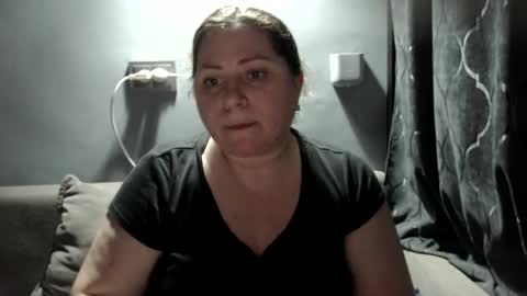 Laura online show from November 20, 4:59 pm