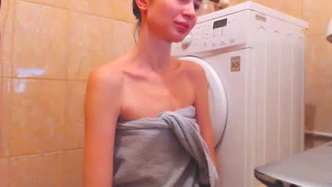 CANDYJESx online show from February 17, 1:44 pm