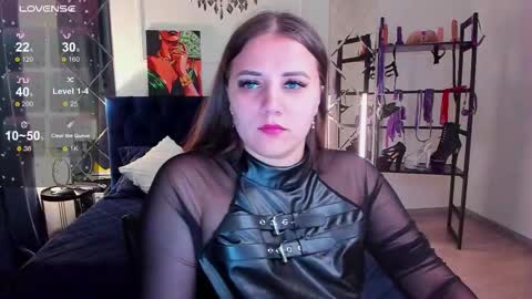 Sofia online show from October 9, 2:06 am