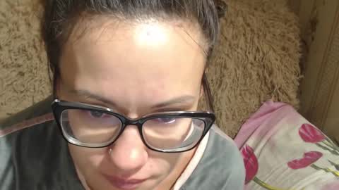 Snapshot of candylady136 chatting on December 6, 11:50 am say meow and send tip online show from December 6, 11:50 am
