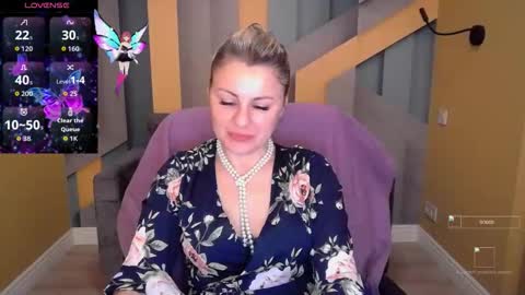 CandyLons online show from November 4, 6:37 am