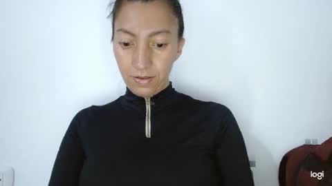 Snapshot of candymilfff chatting on September 9, 4:07 pm candymilfff online show from September 9, 4:07 pm