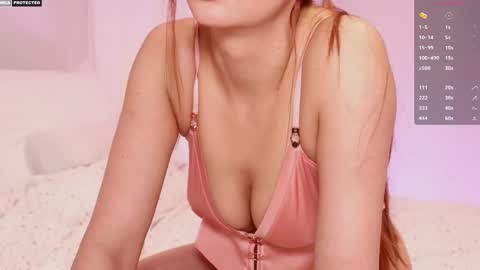 Snapshot of candymoore_ chatting on January 9, 8:55 am Candice online show from January 9, 8:55 am