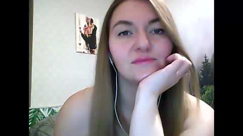 Daisy online show from February 28, 9:33 pm