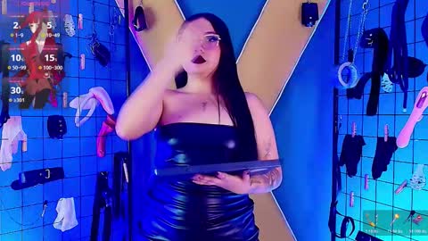 candyqueen_bdsm_ online show from February 10, 3:31 am