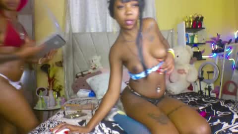 Snapshot of candyspicee chatting on September 15, 4:30 pm candyspicee online show from September 15, 4:30 pm