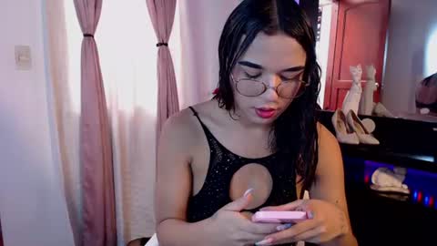 candyy_doll_ online show from June 12, 6:51 pm