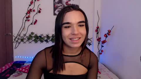 candyy_doll_ online show from April 25, 4:36 am