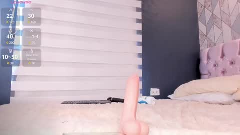 Snapshot of candyy_love1 chatting on March 6, 4:49 pm candyy_love1 online show from March 6, 4:49 pm