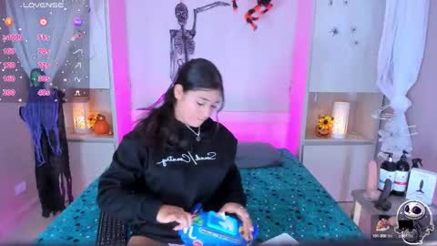  Dulce Maria  online show from October 10, 8:13 pm