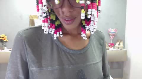 Canela online show from January 16, 3:02 pm