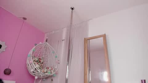 cannelasmith online show from October 22, 6:53 pm