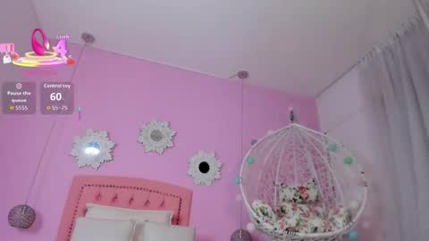 cannelasmith online show from November 10, 8:44 pm