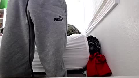 cappinrc8 online show from December 19, 6:03 pm