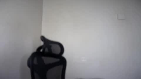 Emma online show from February 6, 8:29 am