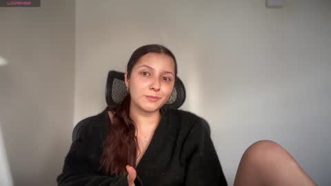 Snapshot of cappuccinokiss chatting on January 28, 1:27 pm Emma online show from January 28, 1:27 pm