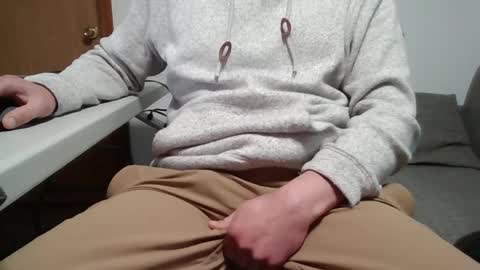 captainbratwurst21 online show from April 8, 2:09 pm