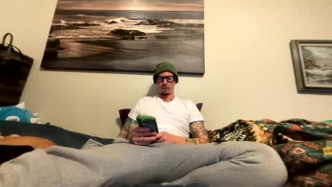 Captaincumgun online show from February 8, 6:06 am