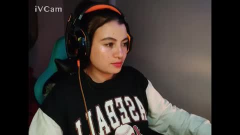 cara890713 online show from January 16, 6:56 am