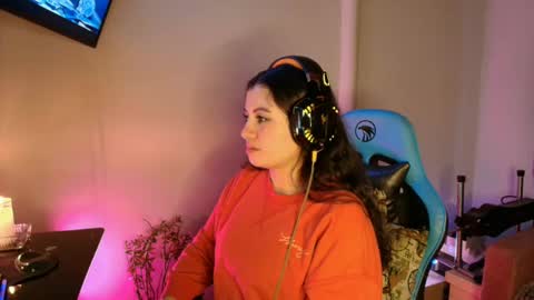 cara890713 online show from March 4, 10:49 pm