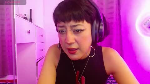 Amy online show from October 12, 3:43 am