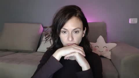 Snapshot of carakat chatting on March 4, 1:34 am carakat online show from March 4, 1:34 am