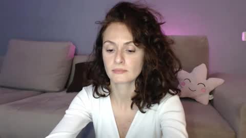 Snapshot of carakat chatting on January 12, 11:04 pm carakat online show from January 12, 11:04 pm