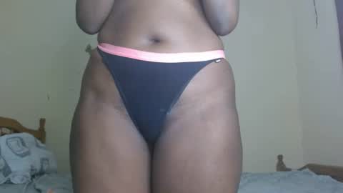 caramelebony_ online show from March 2, 1:38 pm