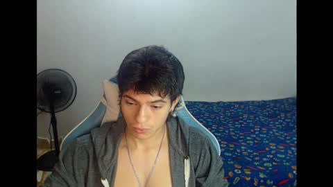 carapalida9008 online show from October 18, 3:16 pm