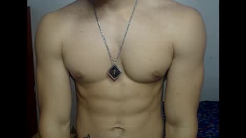 carapalida9008 online show from November 11, 2:19 pm