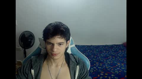 carapalida9008 online show from October 16, 8:07 pm