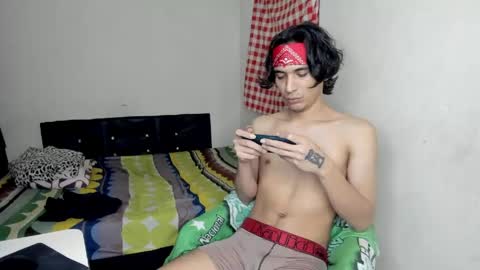 Carlos and Cristian  online show from May 15, 10:50 pm