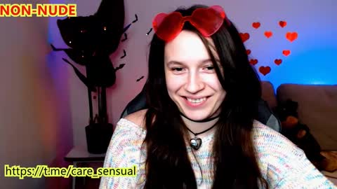 Mary online show from February 18, 8:38 am