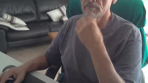 Snapshot of cargo69 chatting on September 21, 2:43 pm cargo69 online show from September 21, 2:43 pm