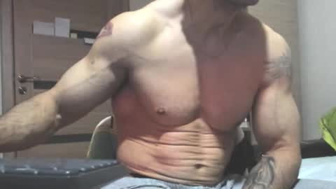 Laz online show from October 20, 8:58 pm